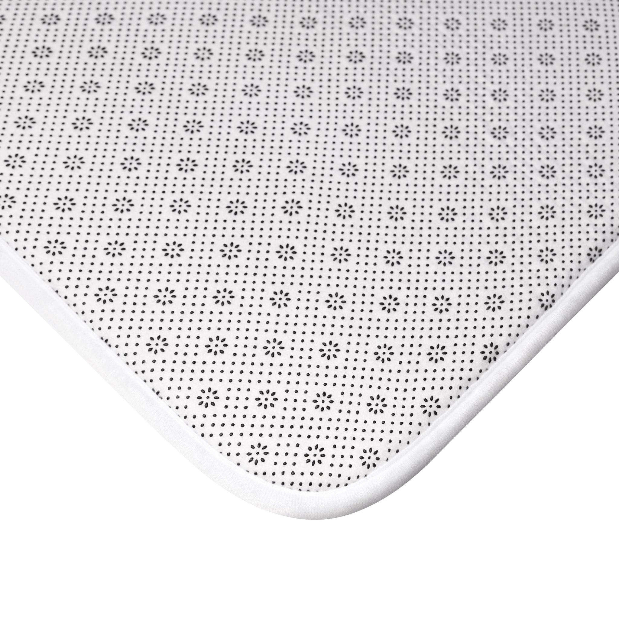 Home Checkered - Bath Mat